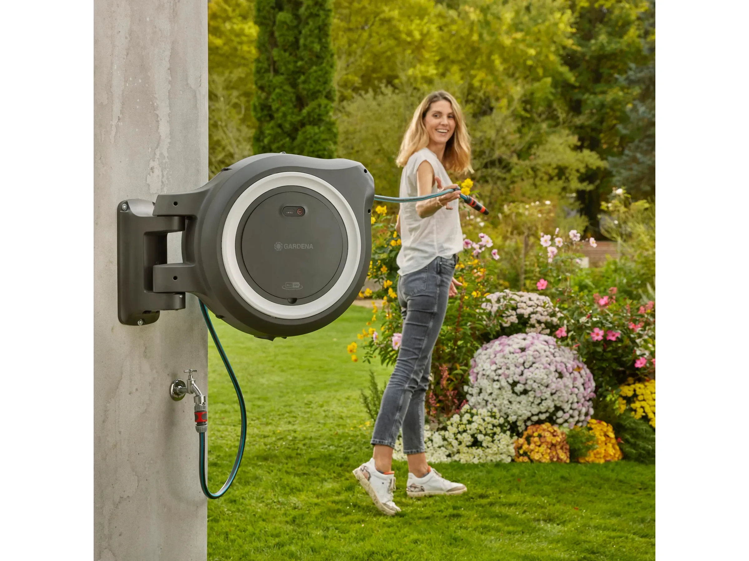 Gardena Akku-Wand-Schlauchbox PowerRoll XXL 18 V 40 m Power For All inkl. Akku