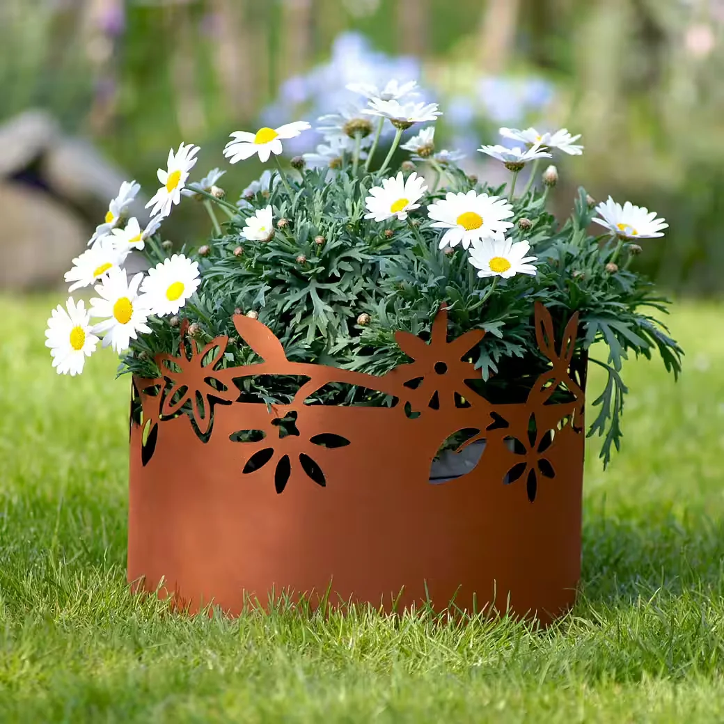 UNUS GARDEN Rasenkante Metall Rostoptik mit Blumenmotiv, erweiterbar